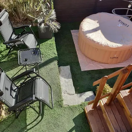 Le Petit Atelier Holiday home